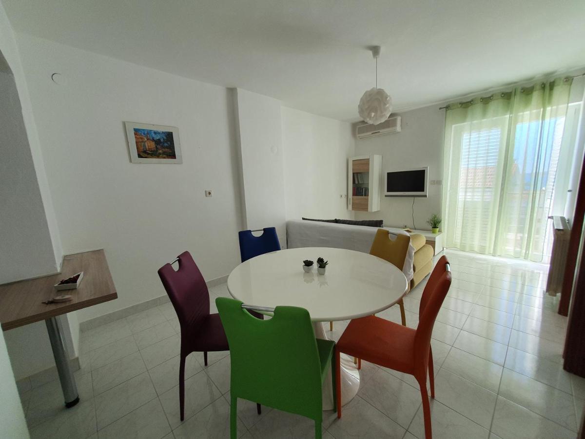 קרק Apartmani Alta מראה חיצוני תמונה